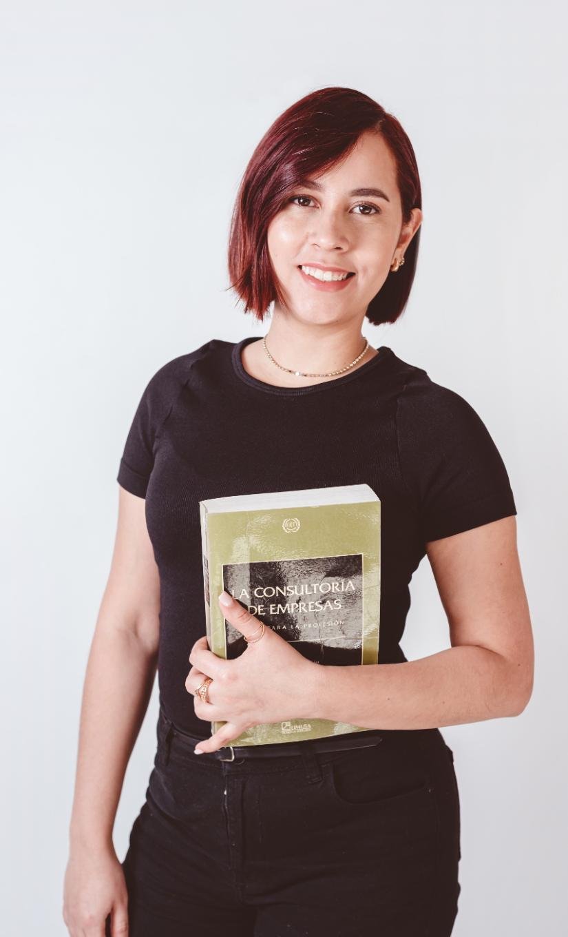 Lic. Lorena Noemi Peña Mendoza 